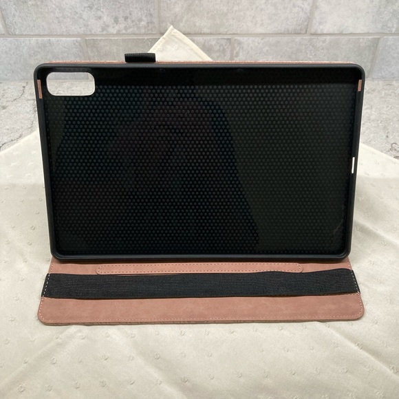 Lenovo Tablet P11 2nd generation case. - Picture 6 of 12